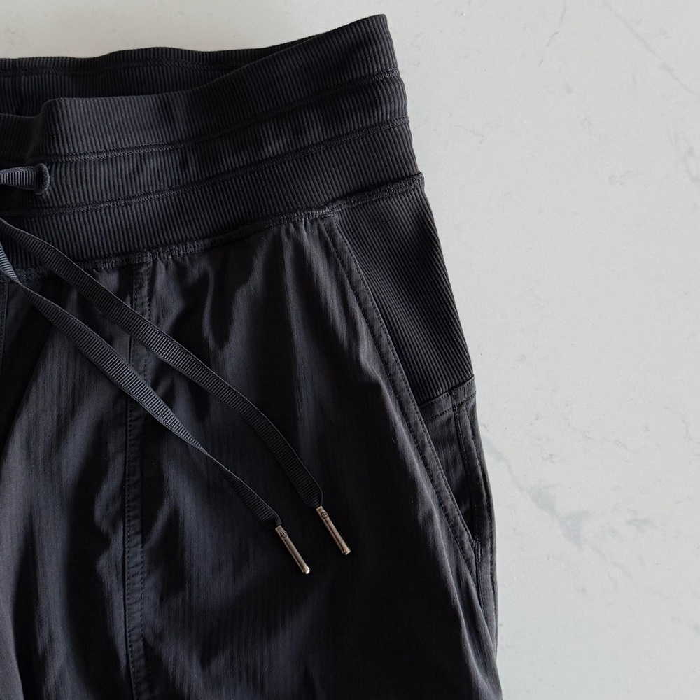 lululemon dance studio jogger 29” - Picture 5 of 16